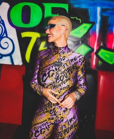 Amber Rose Hosts Booby Trap On The River Amber Rose Hosts Booby Trap On The River